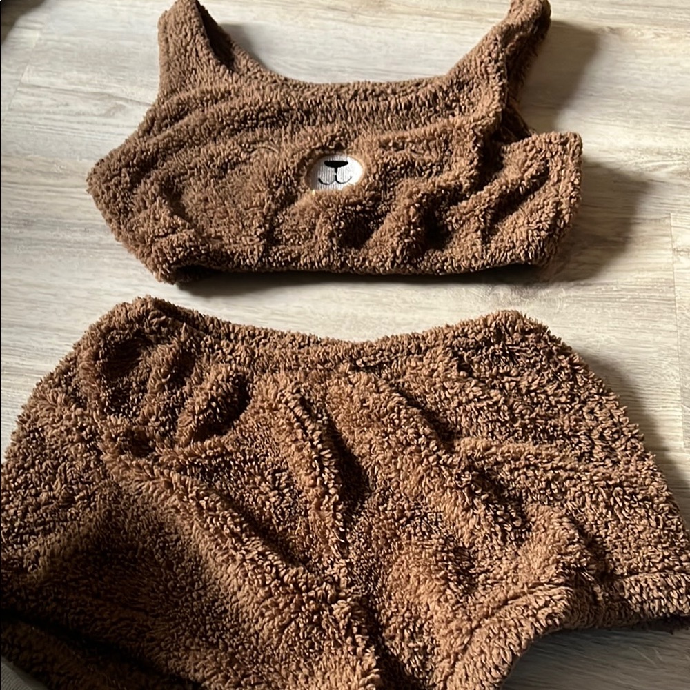 ROMWE Brown Fuzzy Pajama Set
